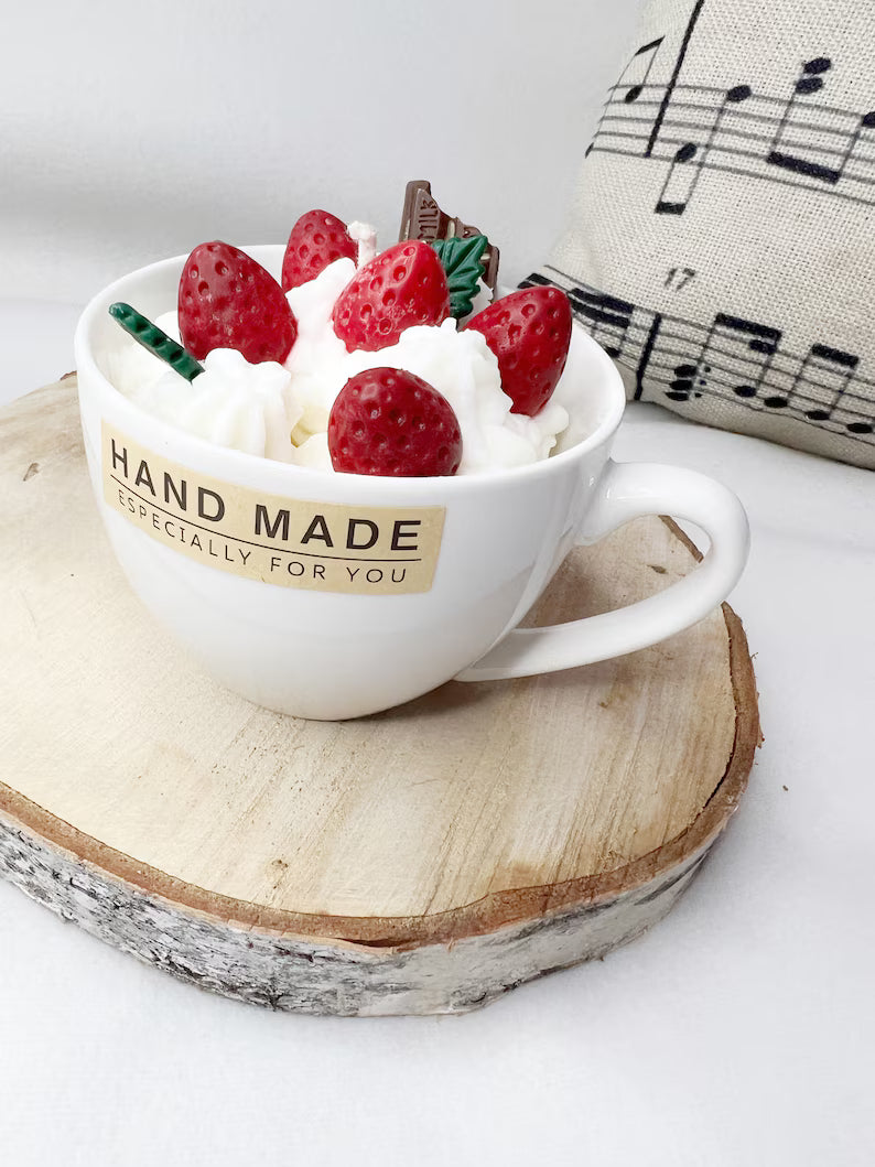 Strawberry Soy Dessert candle