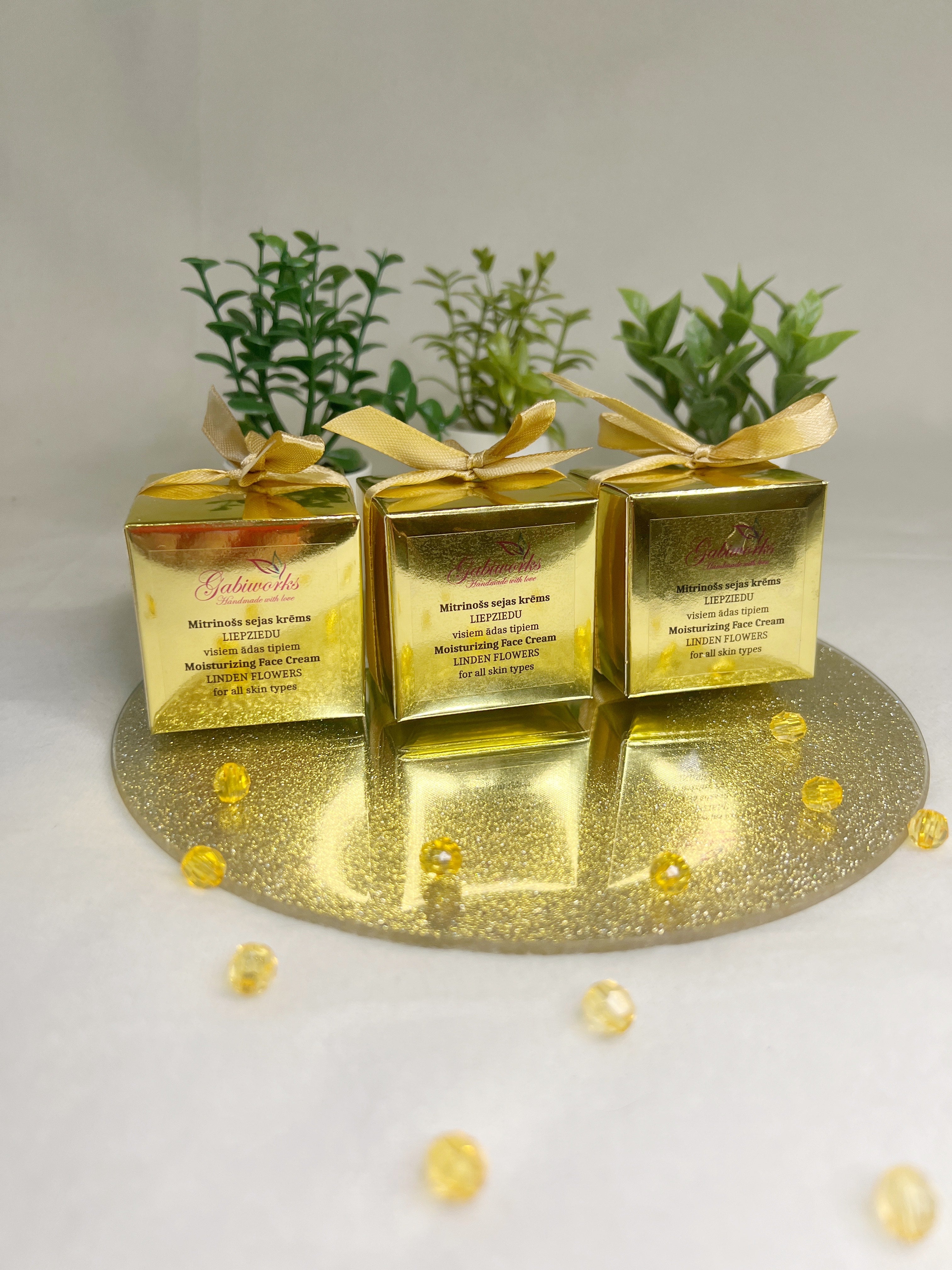 Moisturizing Face Cream with Rose & Lavender