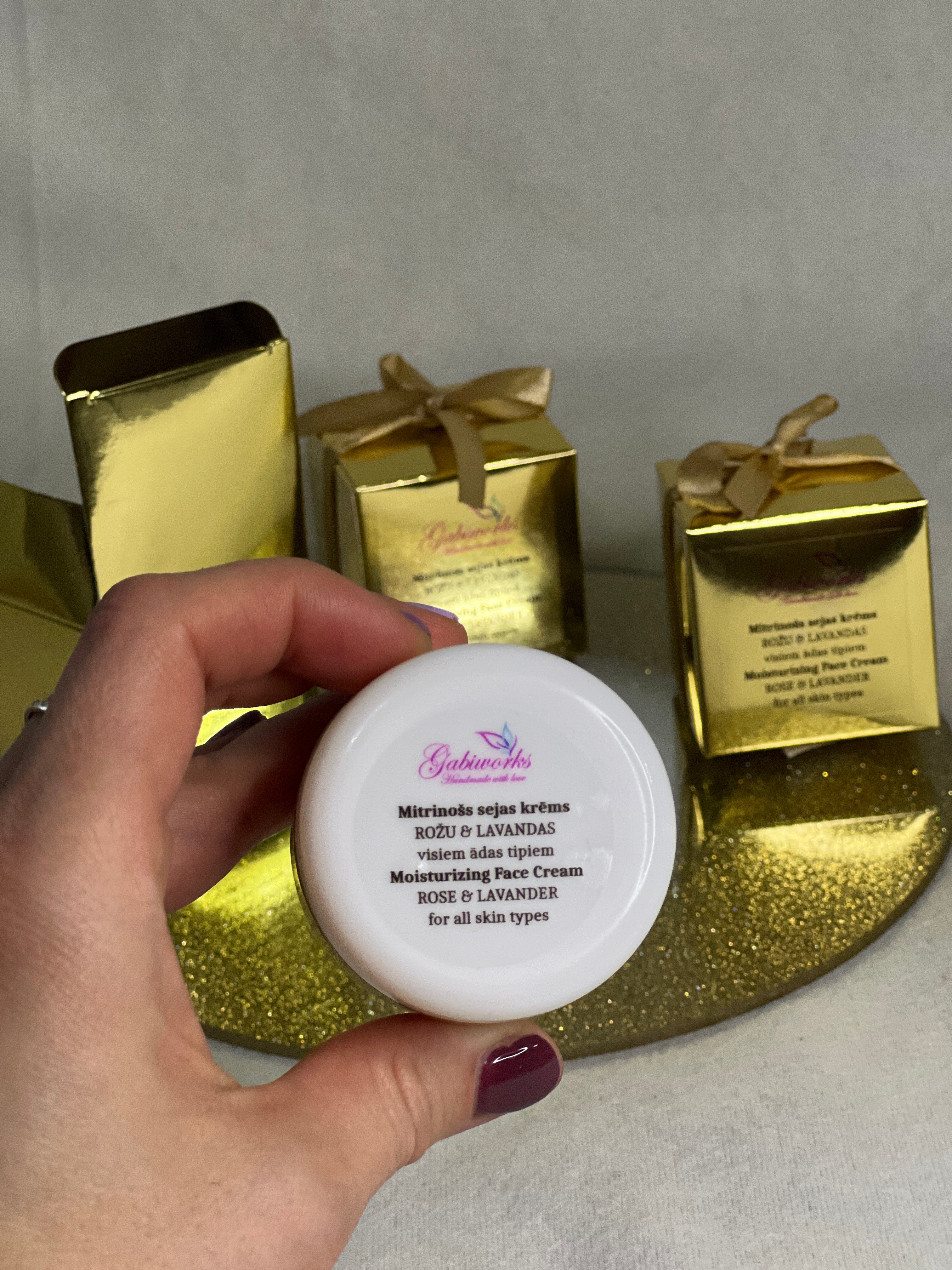 Moisturizing Face Cream with Rose & Lavender