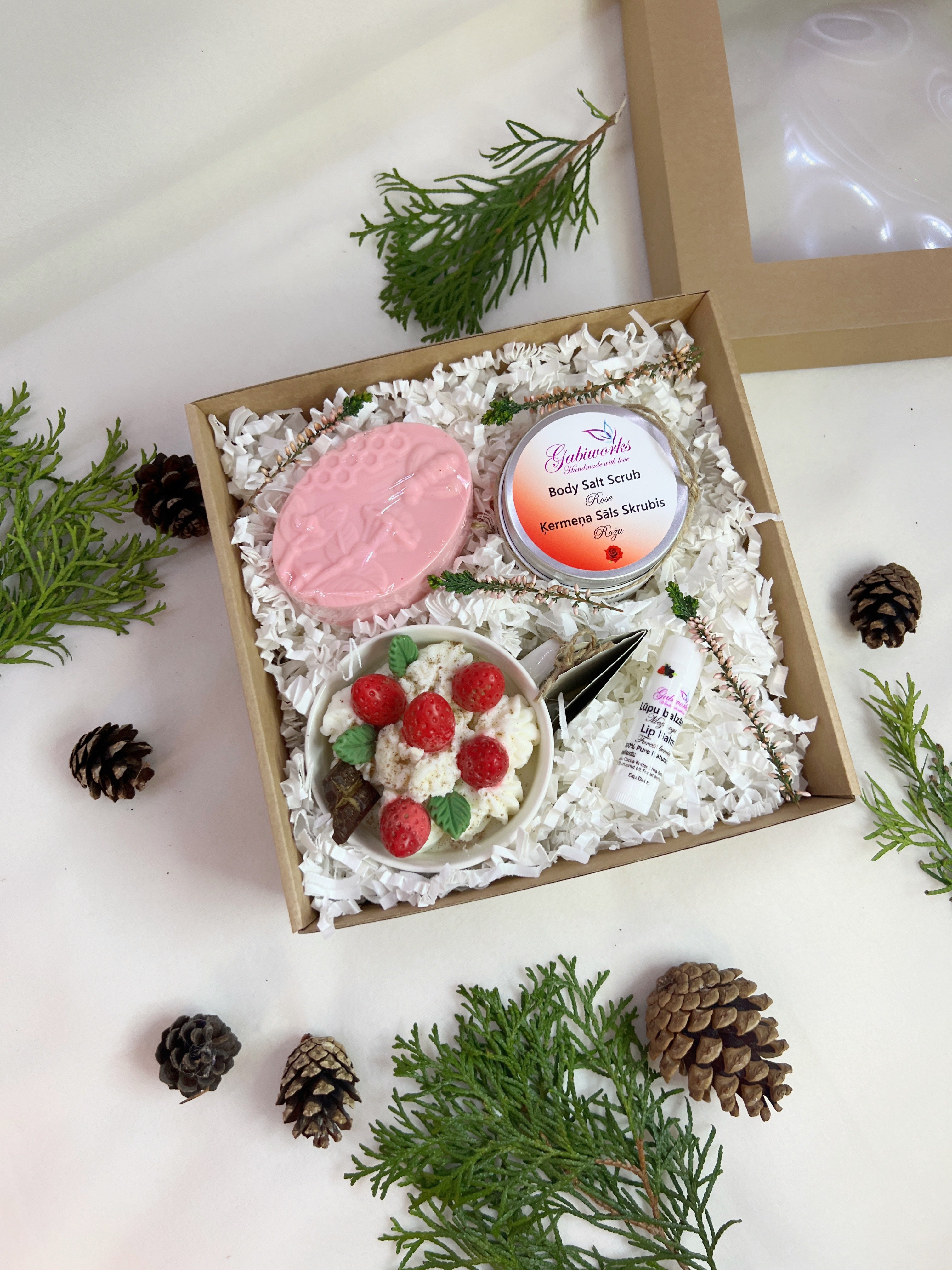 Gift Set – Candle, Soap, Scrub, Lip Balm